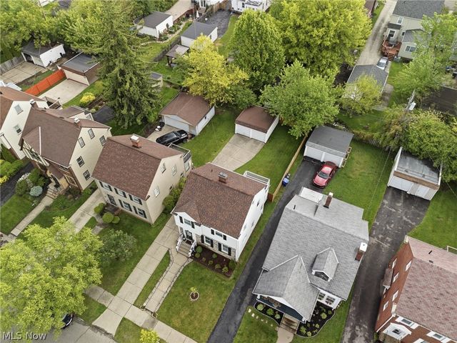 2231 Brockway Road, University Heights, OH 44118