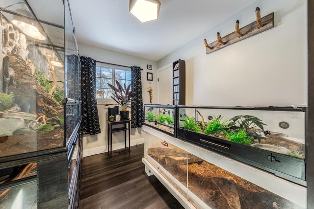 913 JEFFERSON STREET, Menasha, WI 54952