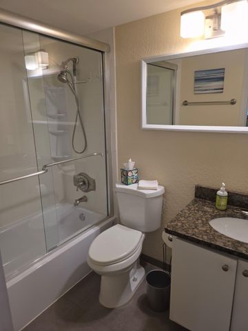 207 Tropic Isle Drive 215, Delray Beach, FL 33483
