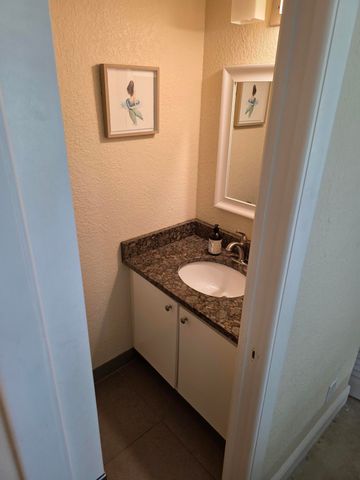 207 Tropic Isle Drive 215, Delray Beach, FL 33483
