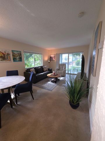 207 Tropic Isle Drive 215, Delray Beach, FL 33483