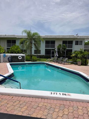 207 Tropic Isle Drive 215, Delray Beach, FL 33483