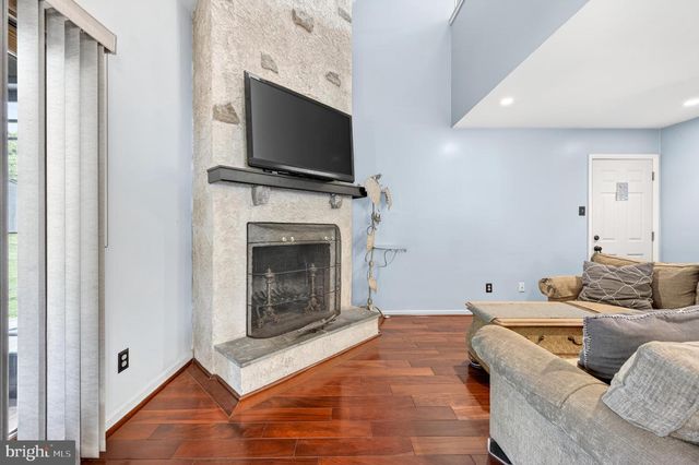 1115 WOODSTOCK LN, West Chester, PA 19382