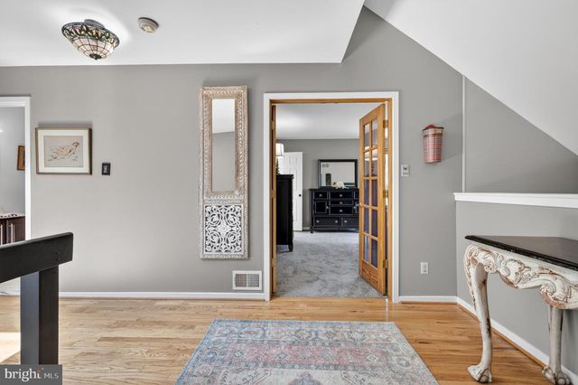 1115 WOODSTOCK LN, West Chester, PA 19382