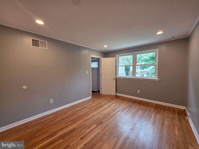24 FREMONT RD, Newark, DE 19711