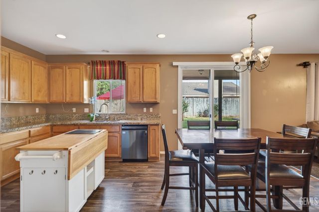 3106 Campfire Drive, Bakersfield, CA 93312