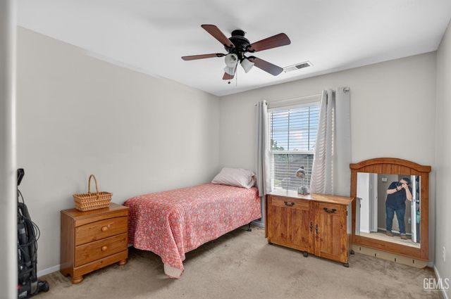 3106 Campfire Drive, Bakersfield, CA 93312