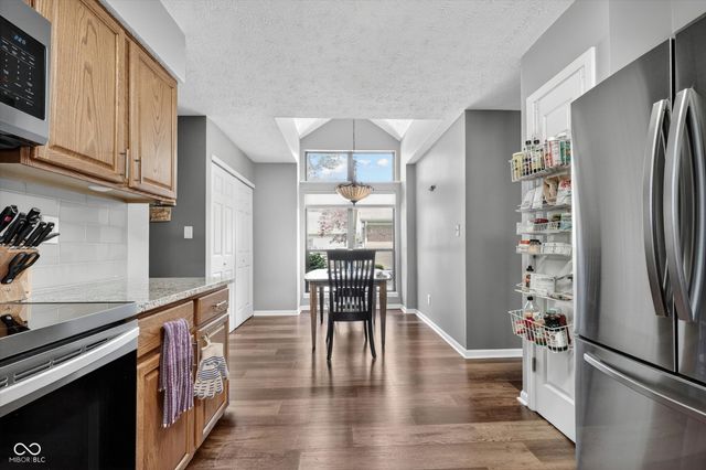 4937 Windridge Drive 8, Indianapolis, IN 46226
