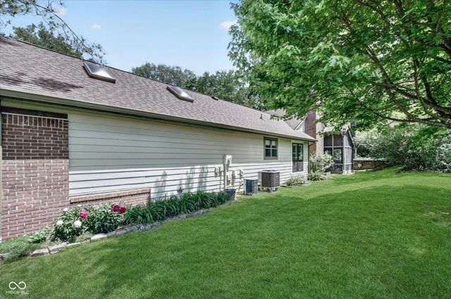 4937 Windridge Drive 8, Indianapolis, IN 46226