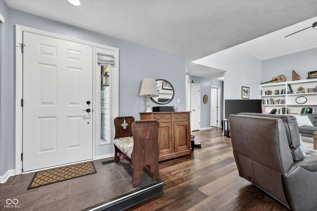 4937 Windridge Drive 8, Indianapolis, IN 46226