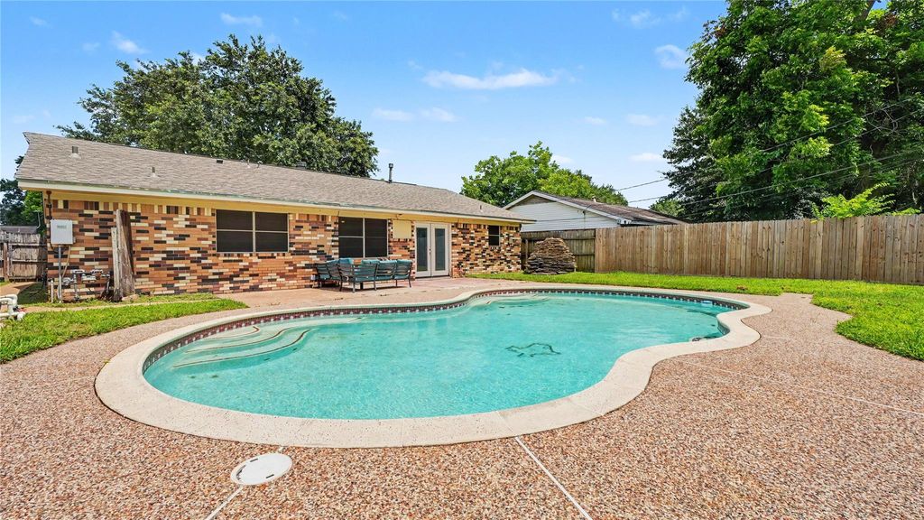 4210 Cork Lane, Deer Park, TX 77536