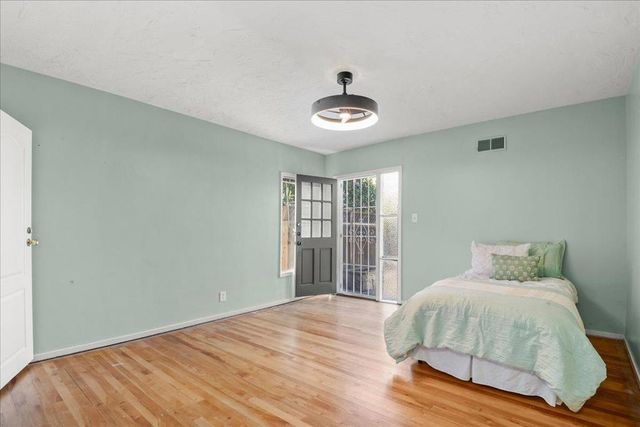 1180 Rosewood Avenue, San Carlos, CA 94070