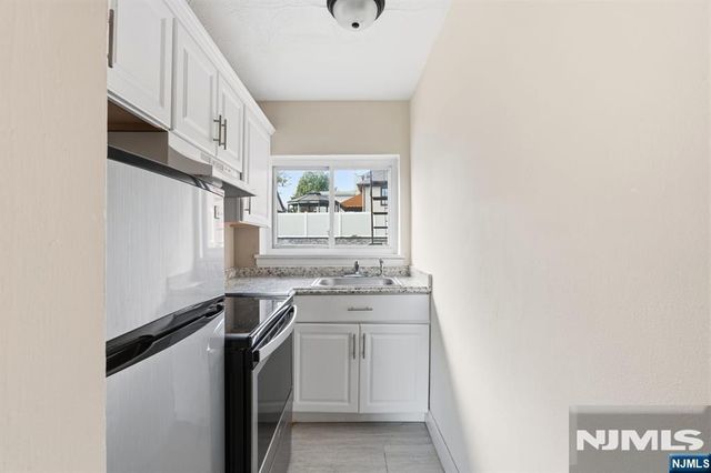 207 Polifly Road 4, Hackensack, NJ 07601