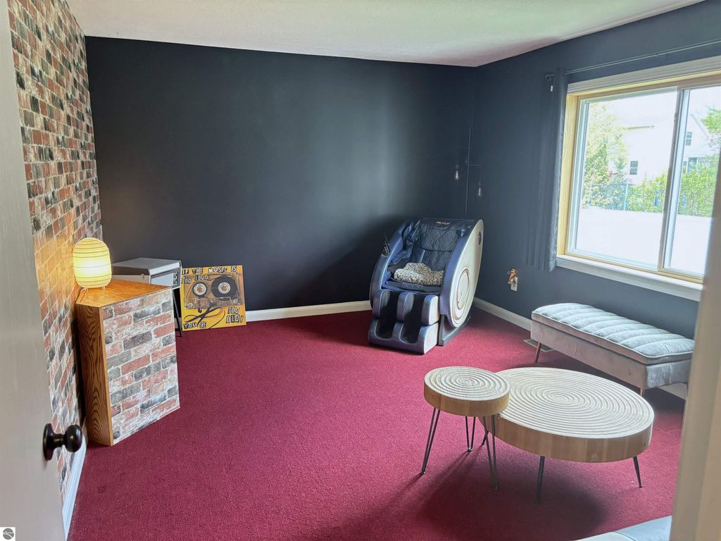 Image 16 of property listing at 512 W Grand, Mt Pleasant, MI 48858