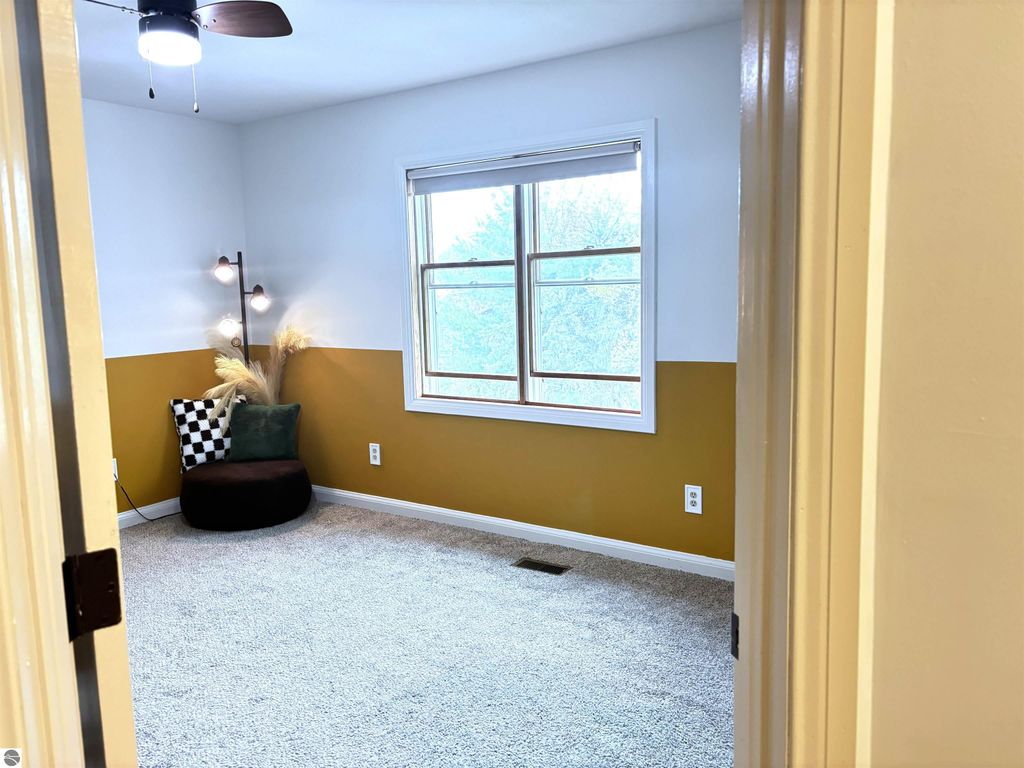 Image 27 of property listing at 512 W Grand, Mt Pleasant, MI 48858