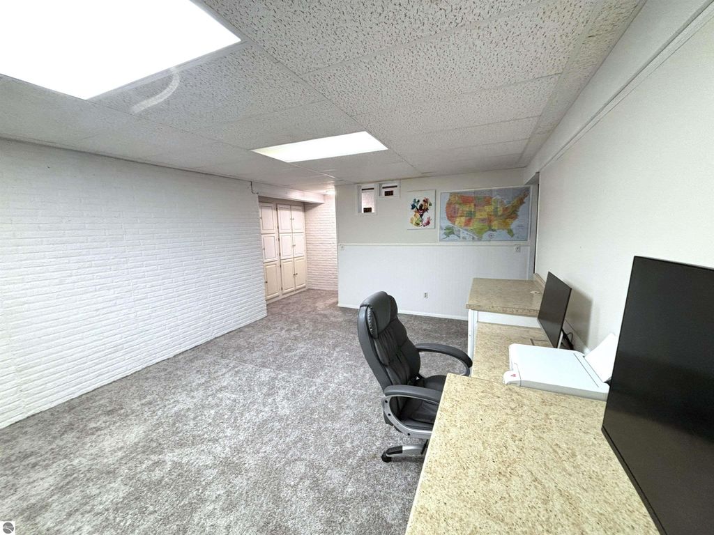 Image 33 of property listing at 512 W Grand, Mt Pleasant, MI 48858