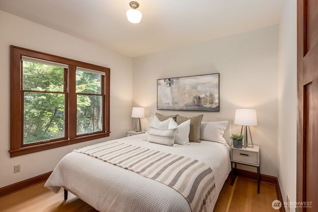 7056 26th Avenue NW, Seattle, WA 98117