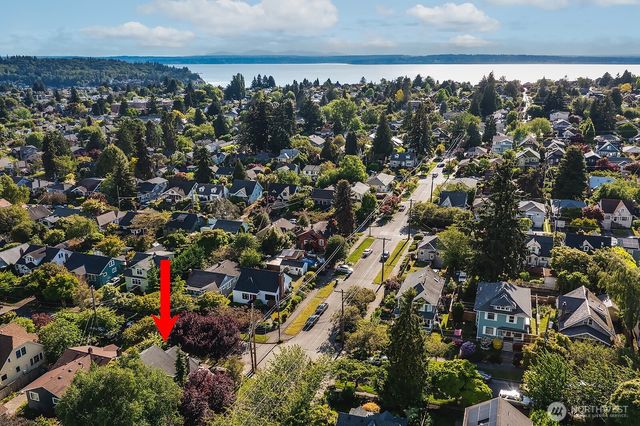 7056 26th Avenue NW, Seattle, WA 98117