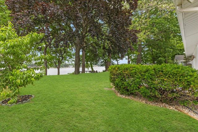 303 E Huron River Drive, Belleville, MI 48111