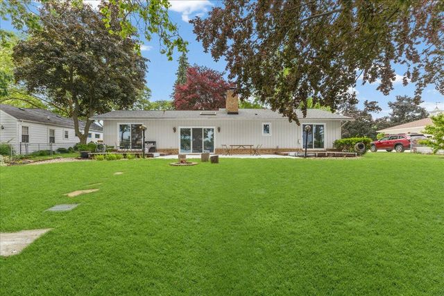 303 E Huron River Drive, Belleville, MI 48111