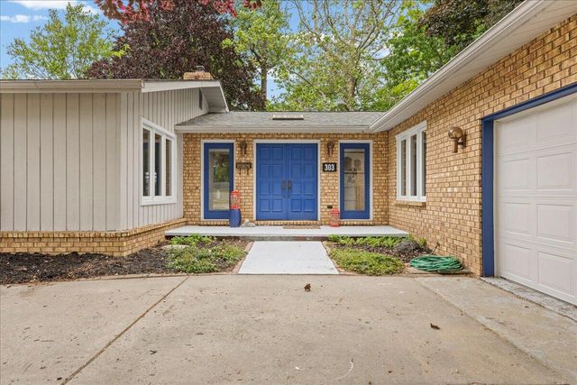303 E Huron River Drive, Belleville, MI 48111