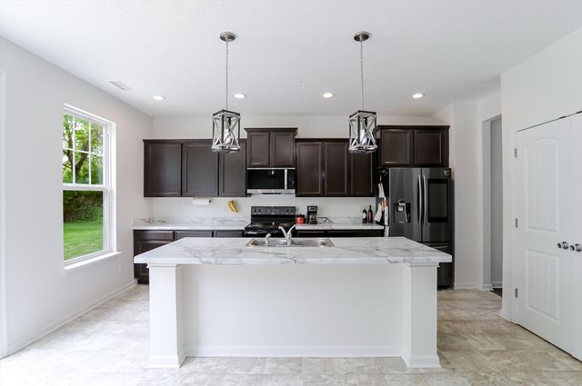 1009 Balto Drive, Shelbyville, IN 46176