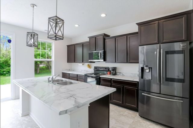 1009 Balto Drive, Shelbyville, IN 46176