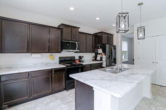 1009 Balto Drive, Shelbyville, IN 46176