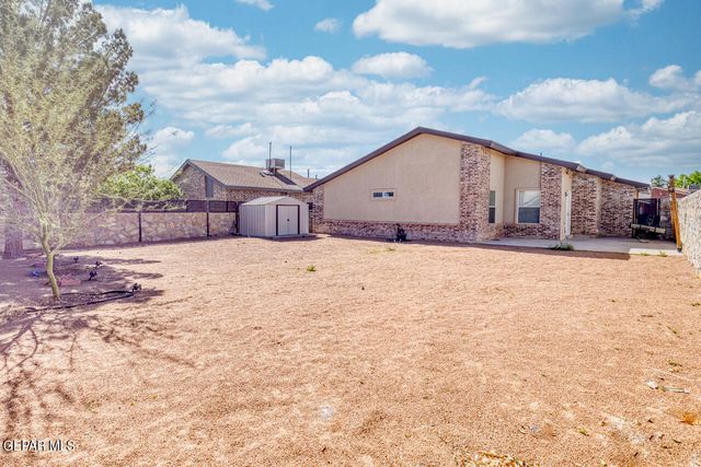 14553 Desierto Bello Avenue, Horizon City, TX 79928