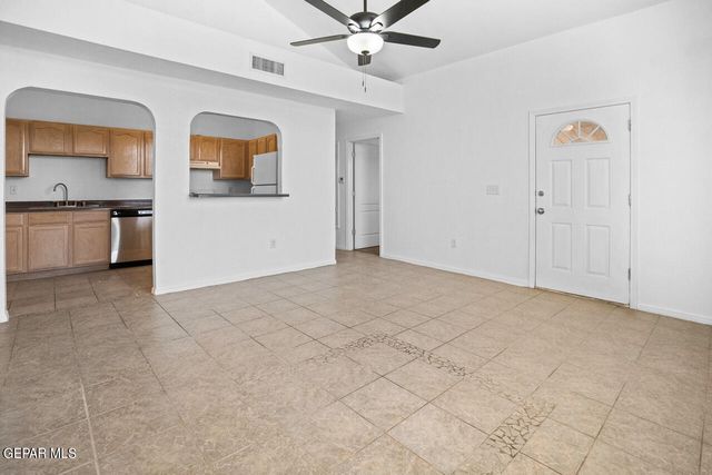 14553 Desierto Bello Avenue, Horizon City, TX 79928
