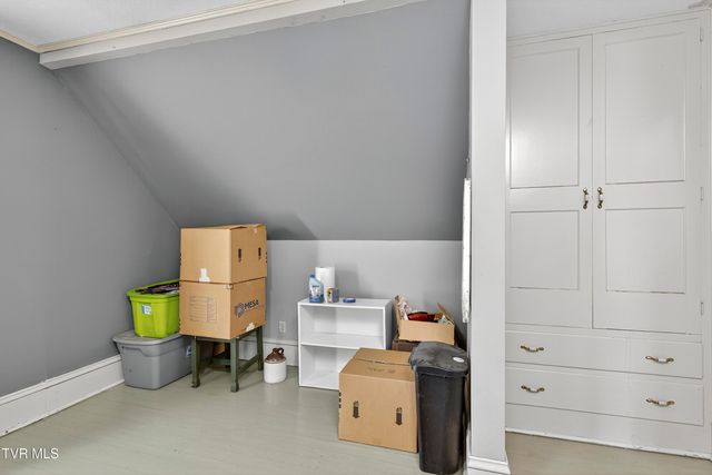 407 College Street, Marion, VA 24354