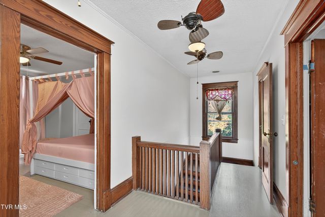 407 College Street, Marion, VA 24354