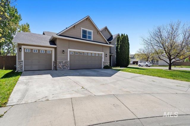498 E W Moskee St, Meridian, ID 83646