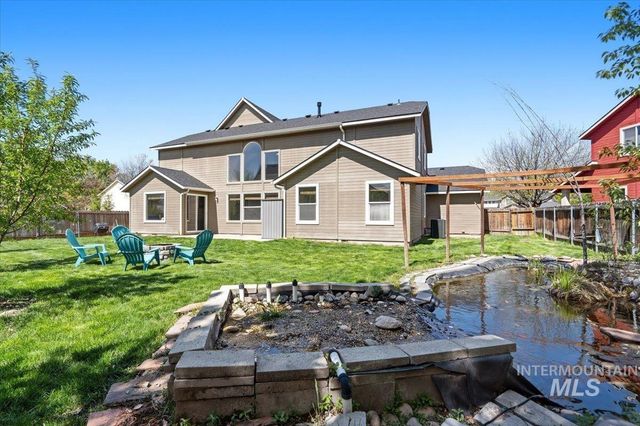 498 E W Moskee St, Meridian, ID 83646