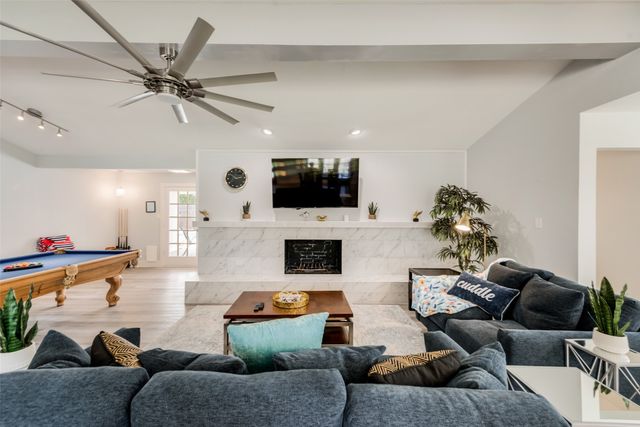 1514 Northland Street, Carrollton, TX 75006