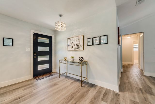 1514 Northland Street, Carrollton, TX 75006