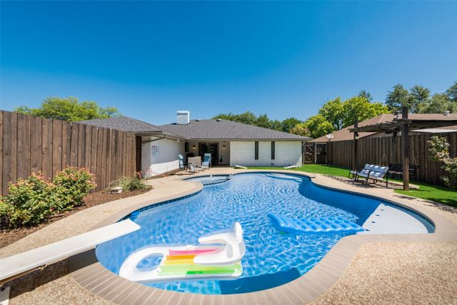 1514 Northland Street, Carrollton, TX 75006