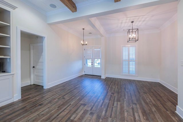 174 Bayou Lafourche Drive, Thibodaux, LA 70301