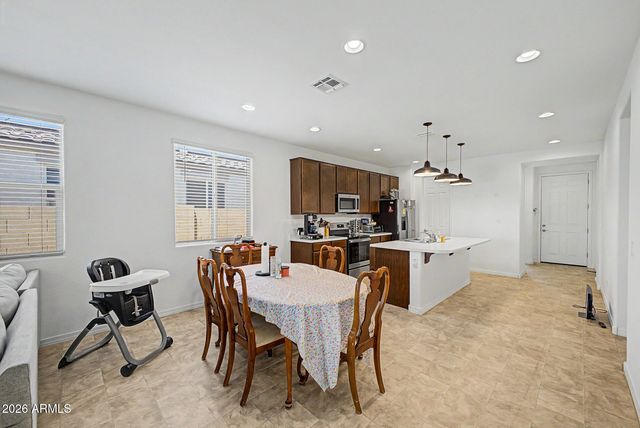 1312 N LARAT Lane, Coolidge, AZ 85128