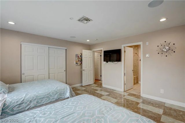 2720 East Quail Avenue, Las Vegas, NV 89120