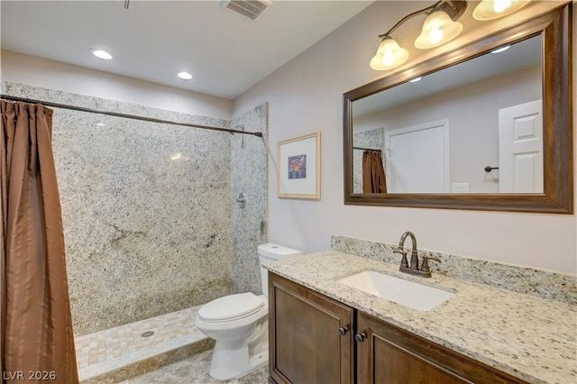 2720 East Quail Avenue, Las Vegas, NV 89120
