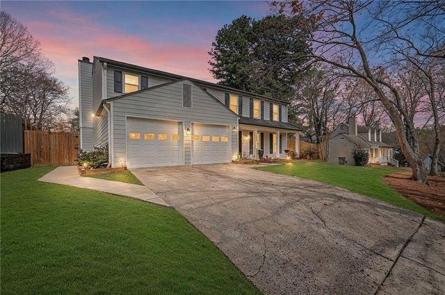 325 Ivy Mill Court, Roswell, GA 30076