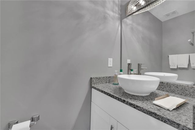 325 Ivy Mill Court, Roswell, GA 30076