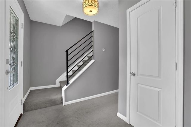 325 Ivy Mill Court, Roswell, GA 30076