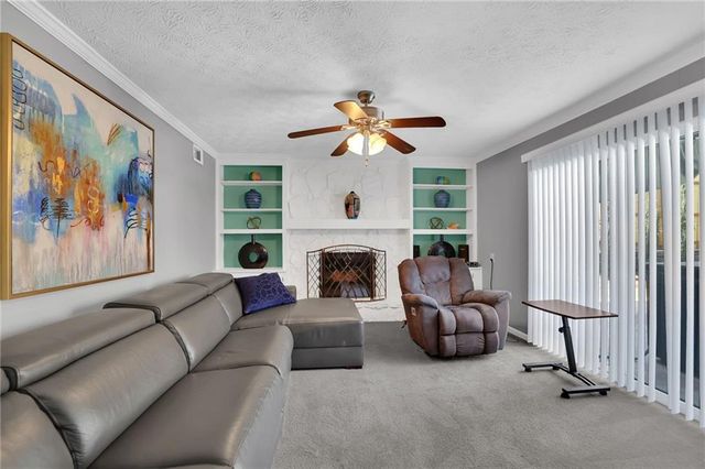 325 Ivy Mill Court, Roswell, GA 30076