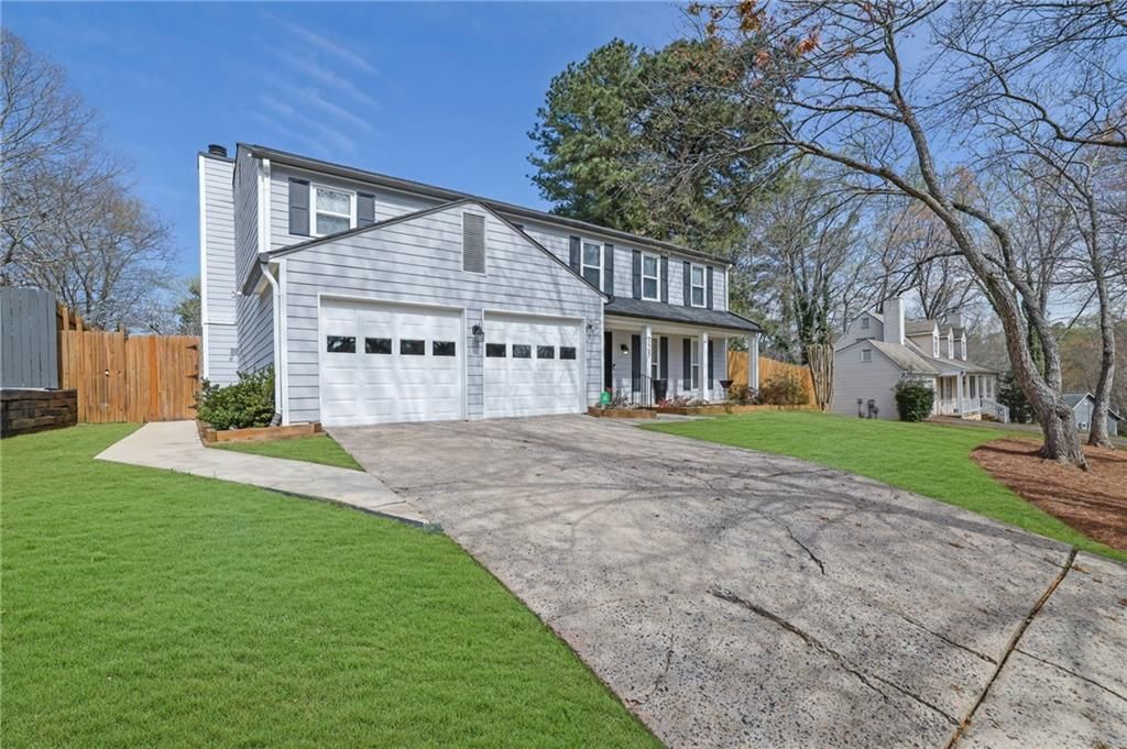 325 Ivy Mill Court, Roswell, GA 30076