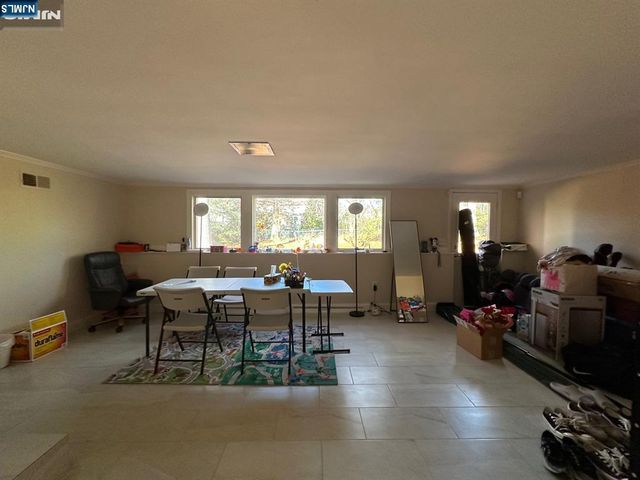 33 Malcolm Court, Tenafly, NJ 07670