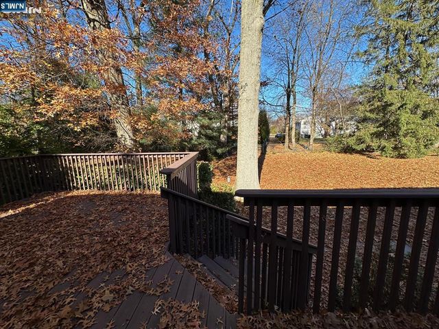 33 Malcolm Court, Tenafly, NJ 07670