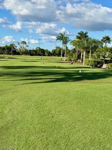5950 Trailwinds DR 224, Fort Myers, FL 33907
