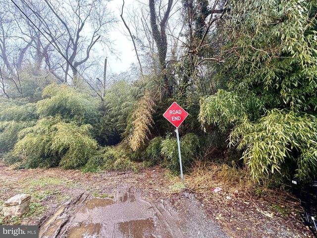 CARROLL ST, Gwynn Oak, MD 21207